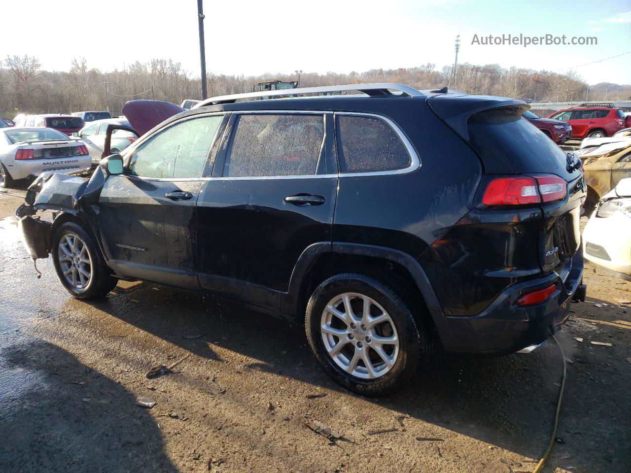 2015 Jeep Cherokee Latitude Black vin: 1C4PJMCS7FW652801