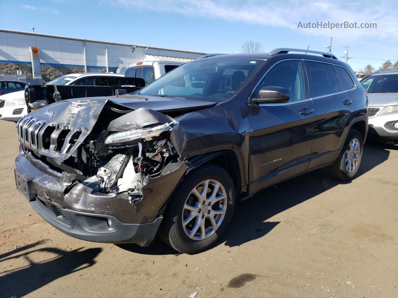 2015 Jeep Cherokee Latitude Gray vin: 1C4PJMCS8FW552674