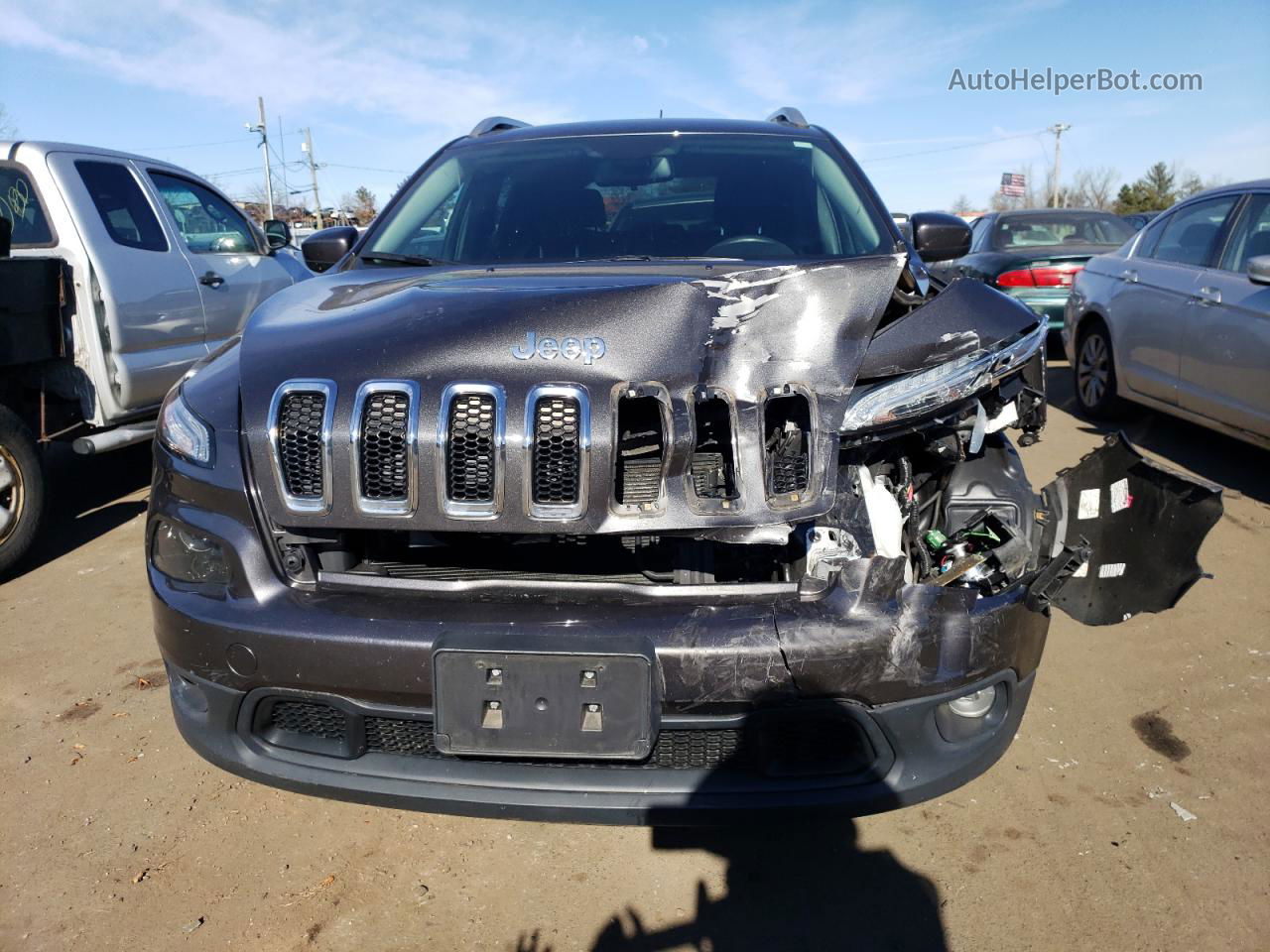 2015 Jeep Cherokee Latitude Gray vin: 1C4PJMCS8FW552674