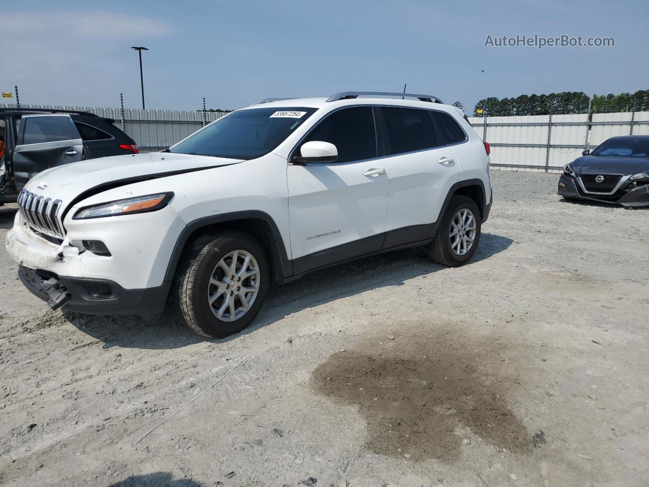 2016 Jeep Cherokee Latitude White vin: 1C4PJMCS8GW102590