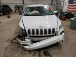 2016 Jeep Cherokee Latitude Белый vin: 1C4PJMCS8GW254238