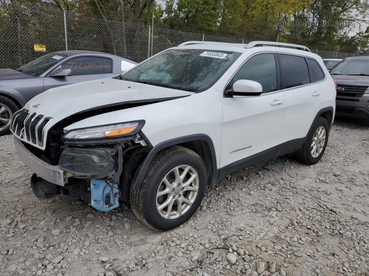 2015 Jeep Cherokee Latitude White vin: 1C4PJMCS9FW635420