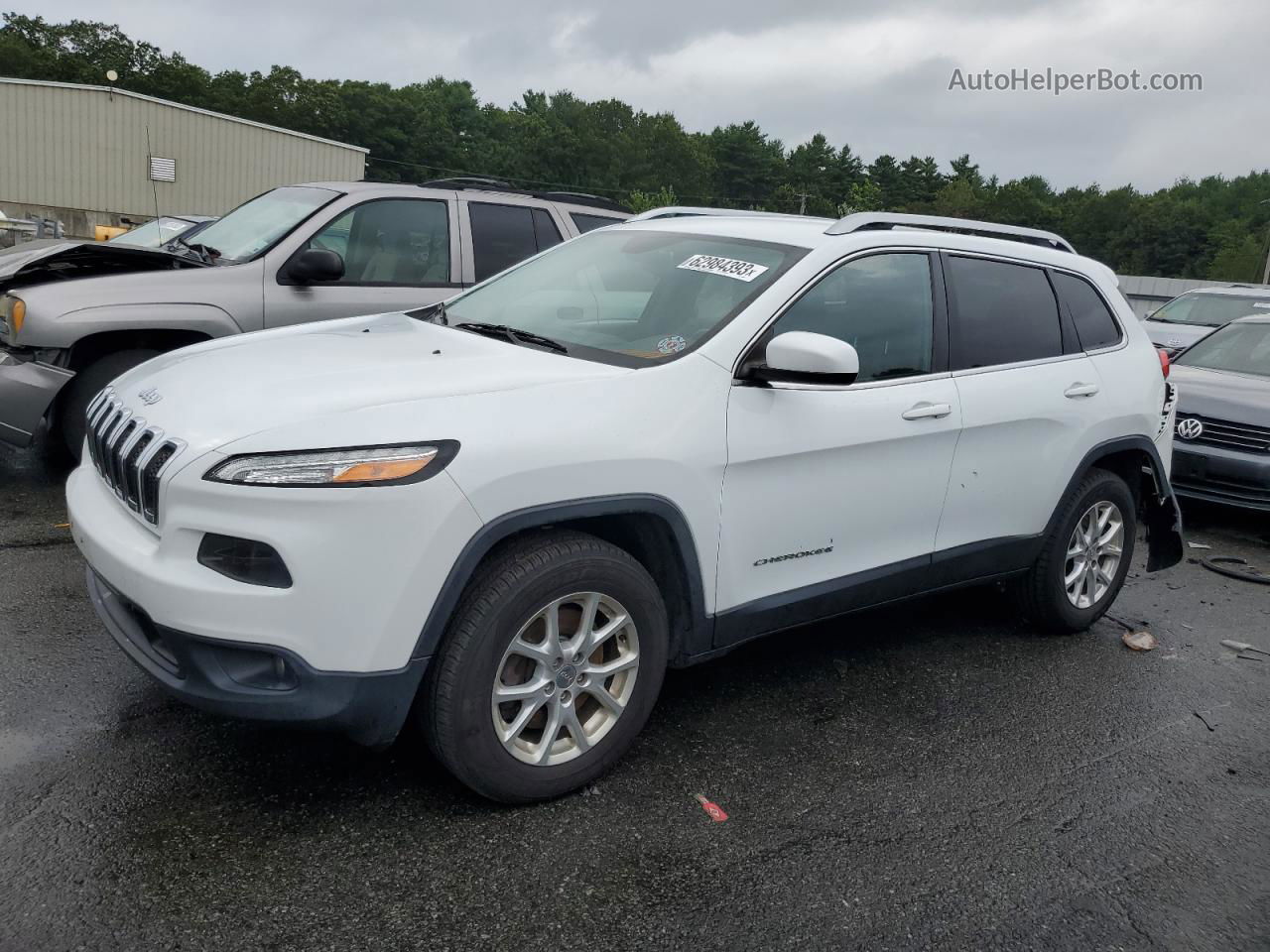 2014 Jeep Cherokee Latitude White vin: 1C4PJMCSXEW153277