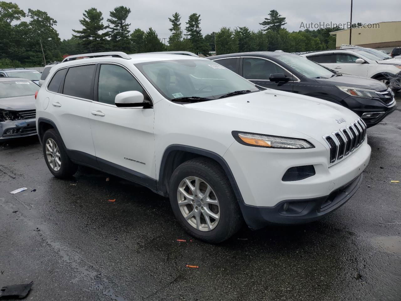 2014 Jeep Cherokee Latitude White vin: 1C4PJMCSXEW153277