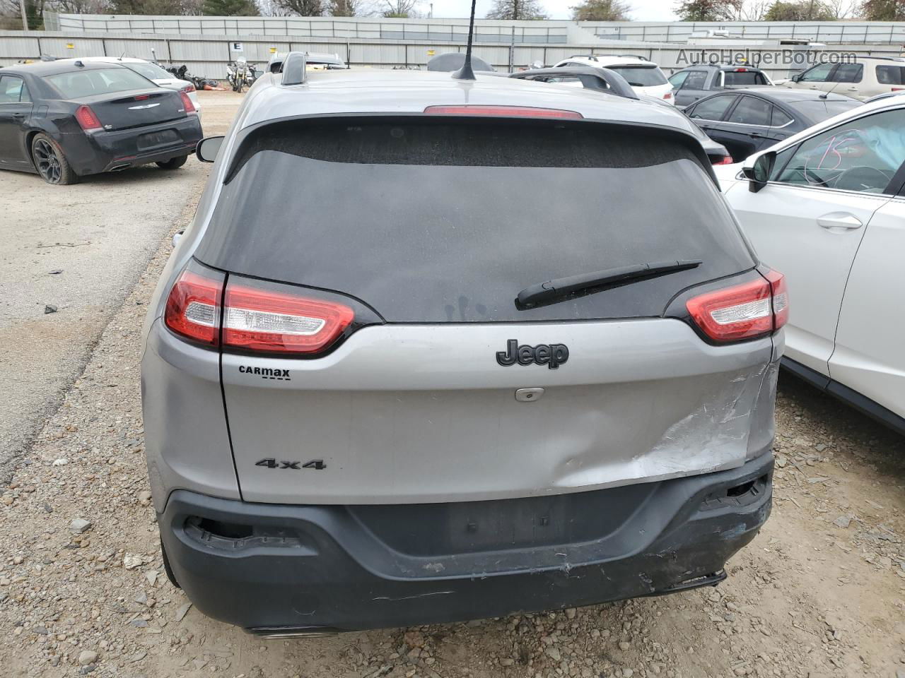 2016 Jeep Cherokee Latitude Gray vin: 1C4PJMCSXGW148955