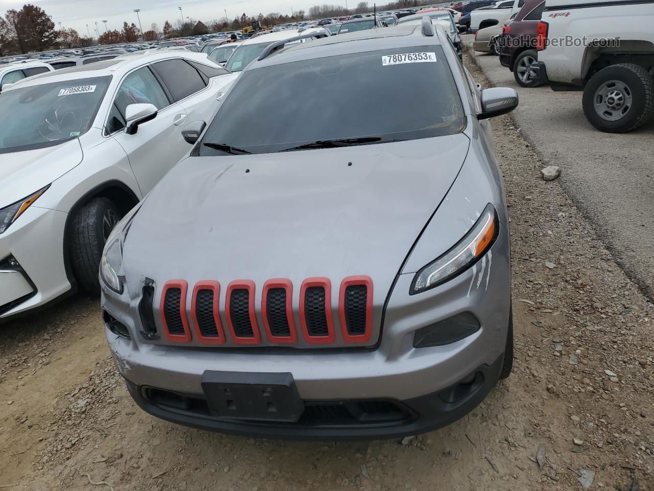 2016 Jeep Cherokee Latitude Gray vin: 1C4PJMCSXGW148955