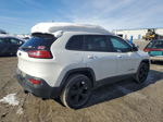 2016 Jeep Cherokee Latitude White vin: 1C4PJMCSXGW192874