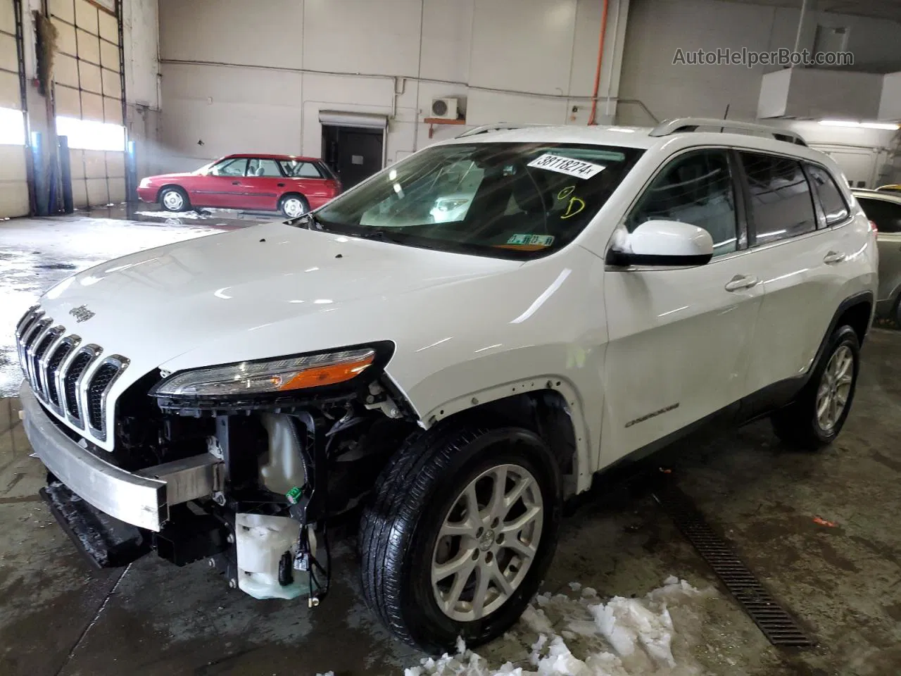 2016 Jeep Cherokee Latitude White vin: 1C4PJMCSXGW204540