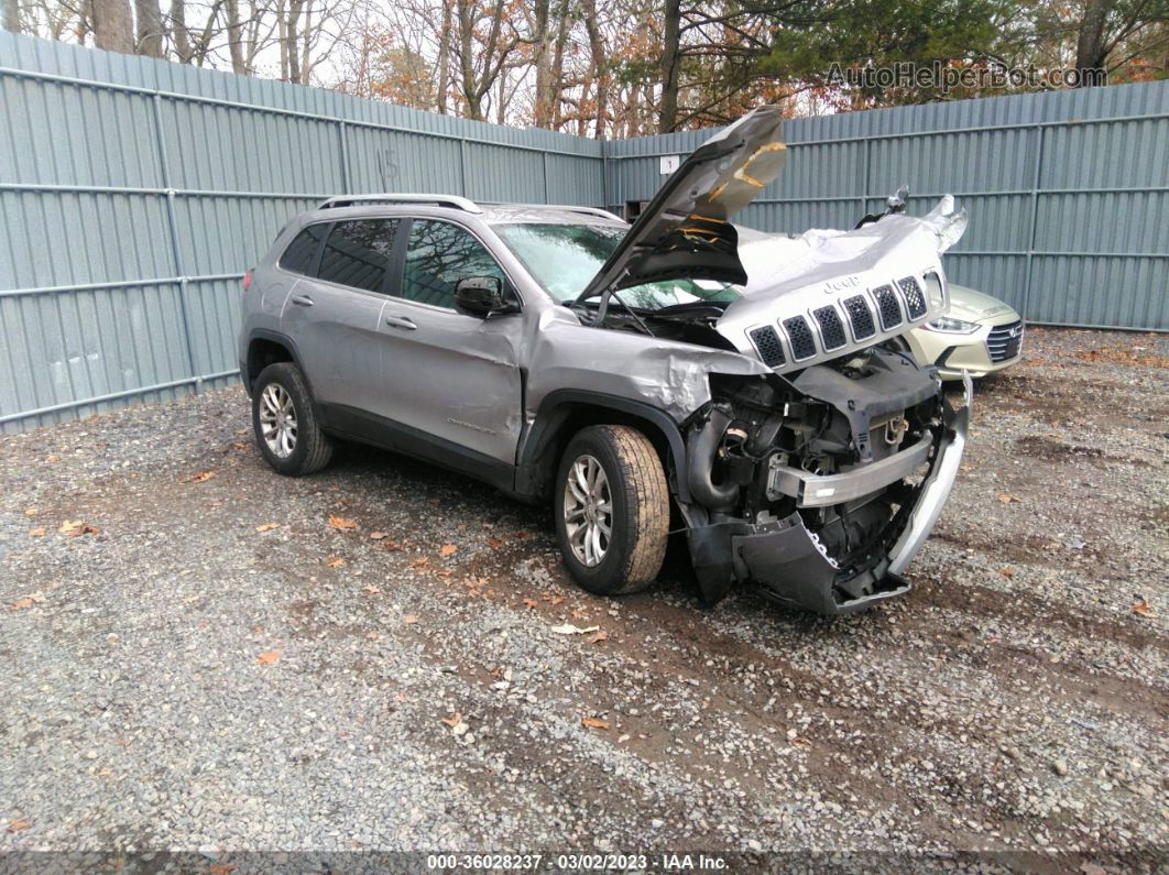 2019 Jeep Cherokee Latitude Silver vin: 1C4PJMCX5KD481953