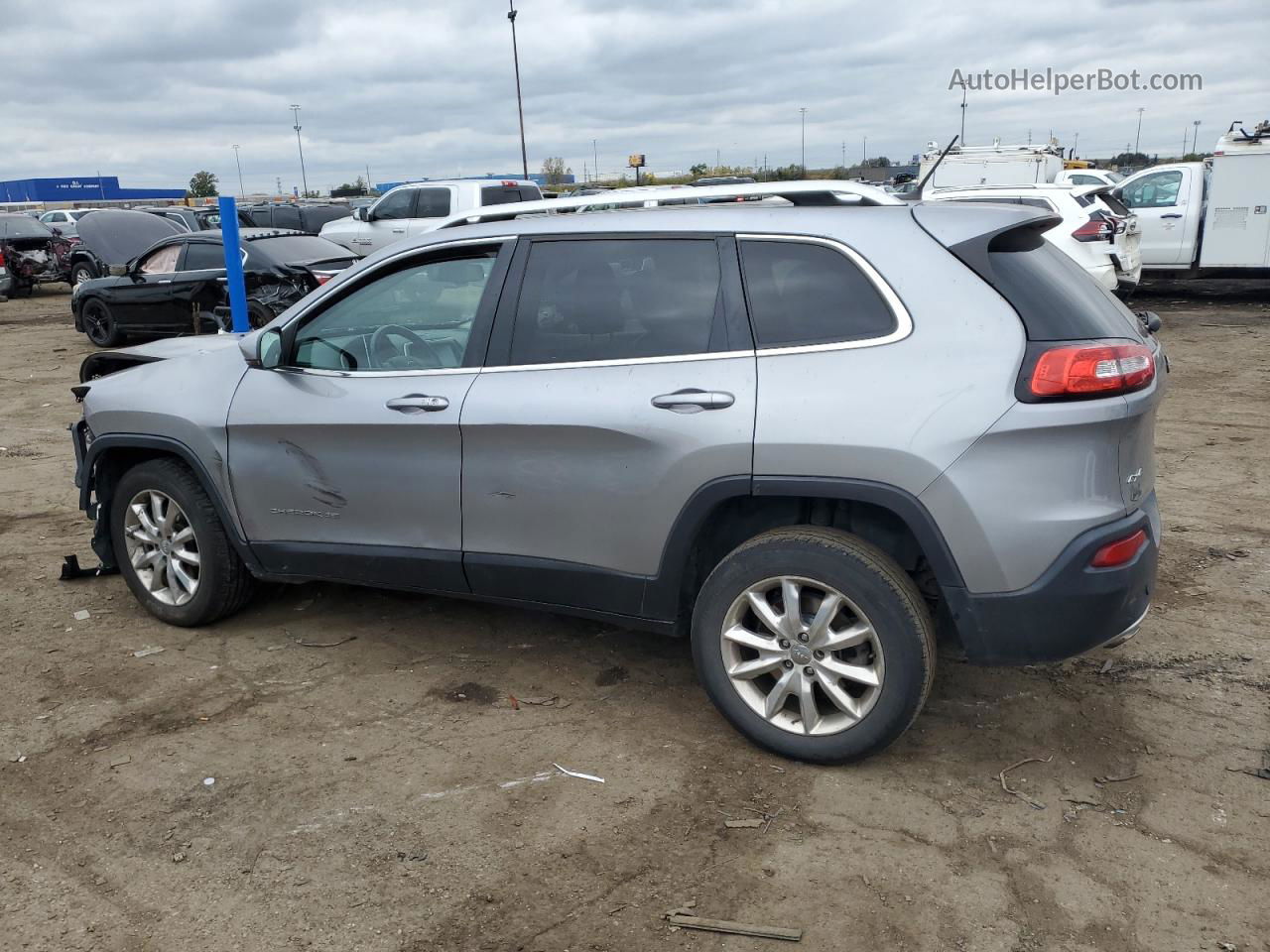 2015 Jeep Cherokee Limited Silver vin: 1C4PJMDB4FW600041