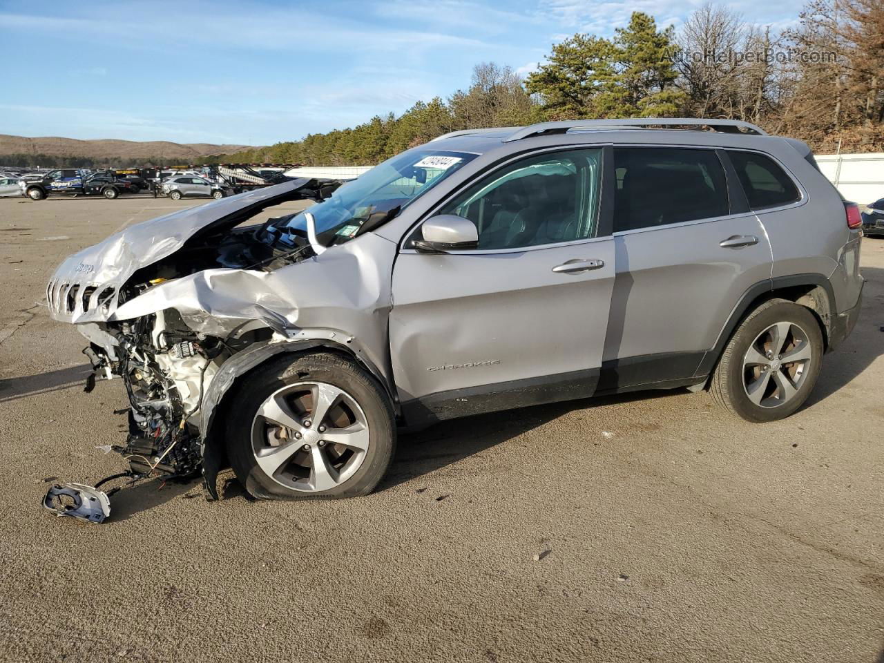 2019 Jeep Cherokee Limited Silver vin: 1C4PJMDN2KD256421