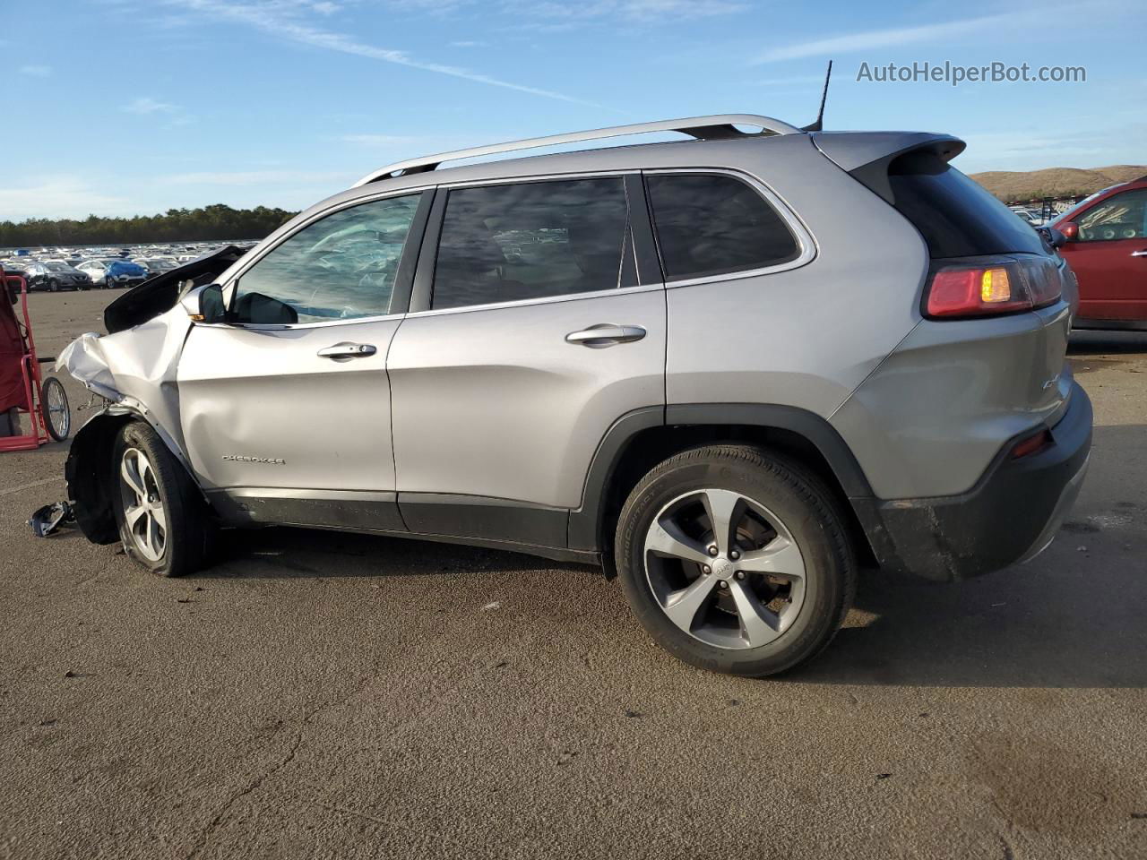 2019 Jeep Cherokee Limited Silver vin: 1C4PJMDN2KD256421