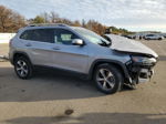 2019 Jeep Cherokee Limited Silver vin: 1C4PJMDN2KD256421