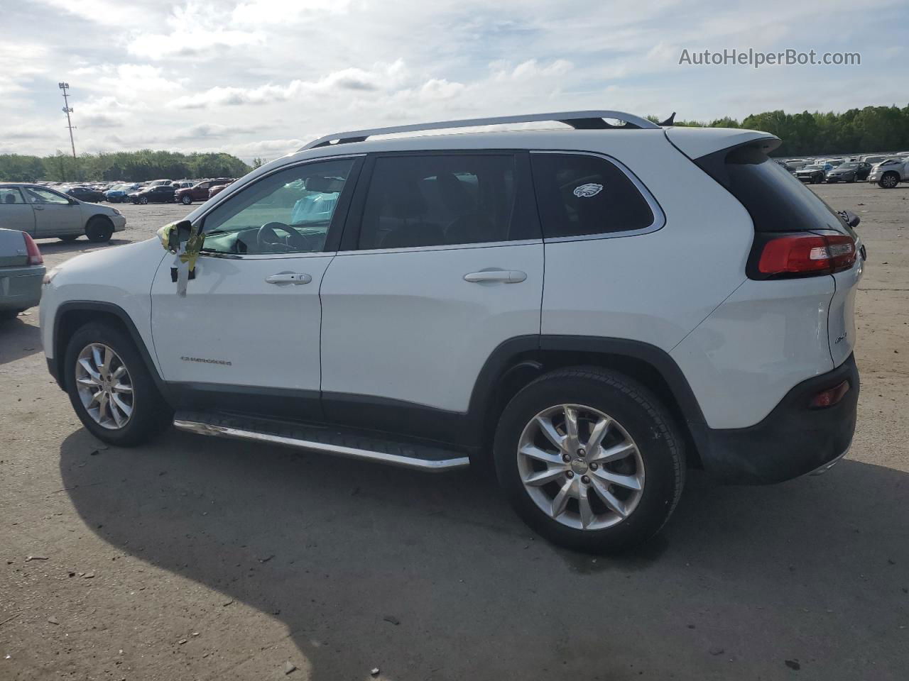 2015 Jeep Cherokee Limited White vin: 1C4PJMDS4FW571138