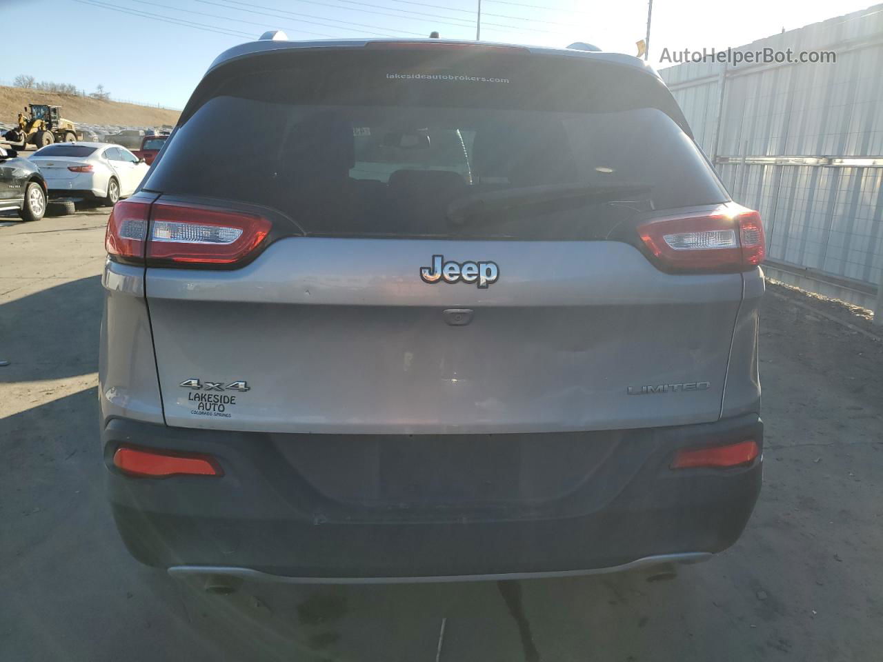 2014 Jeep Cherokee Limited Silver vin: 1C4PJMDS9EW150028