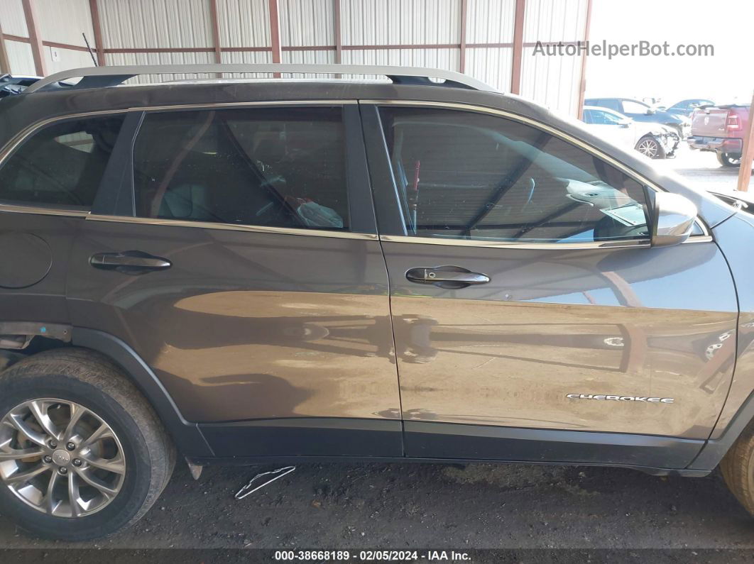 2019 Jeep Cherokee Latitude Plus 4x4 Gray vin: 1C4PJMLB0KD126371