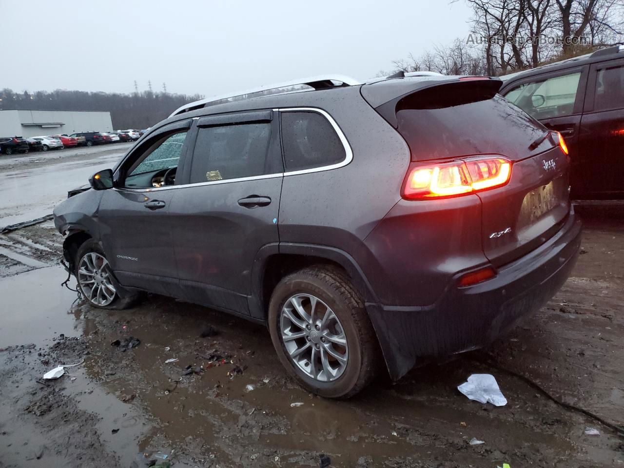 2019 Jeep Cherokee Latitude Plus Черный vin: 1C4PJMLB0KD397351