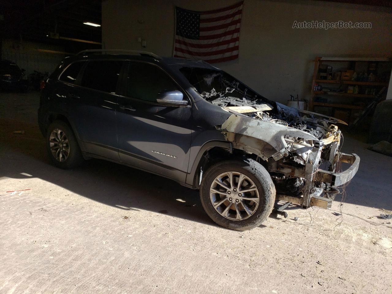 2019 Jeep Cherokee Latitude Plus Blue vin: 1C4PJMLB0KD418103