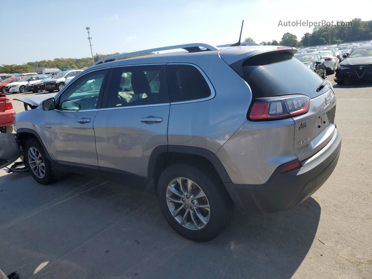 2019 Jeep Cherokee Latitude Plus Серебряный vin: 1C4PJMLB1KD174770