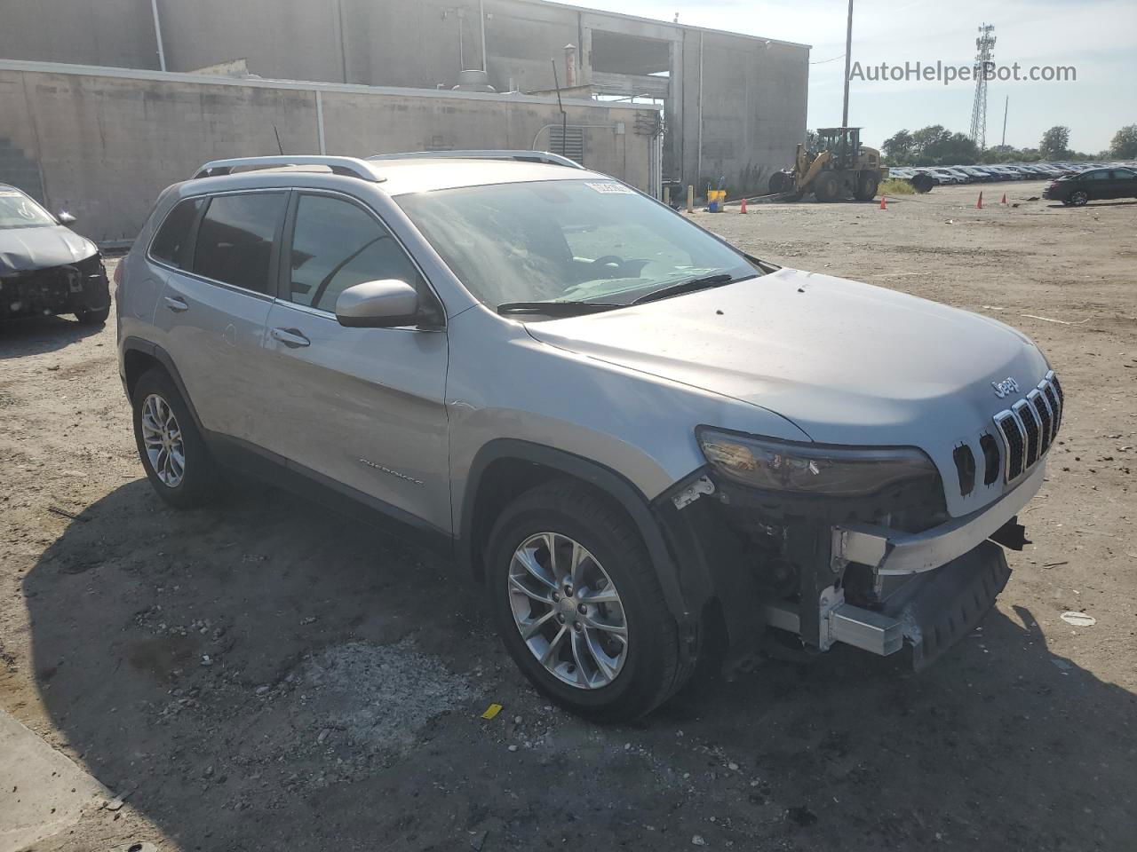 2019 Jeep Cherokee Latitude Plus Silver vin: 1C4PJMLB1KD181332