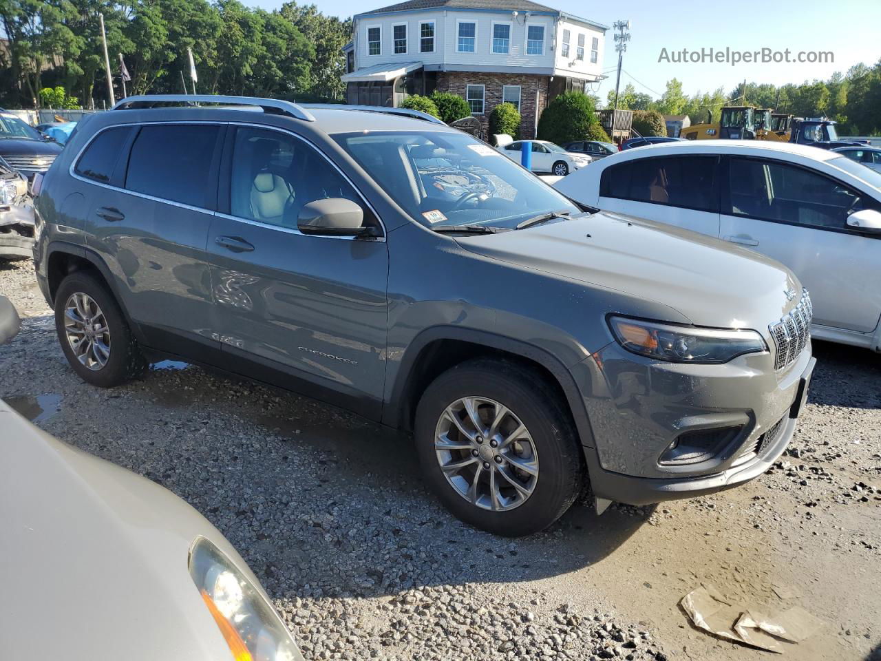 2019 Jeep Cherokee Latitude Plus Gray vin: 1C4PJMLB1KD354606