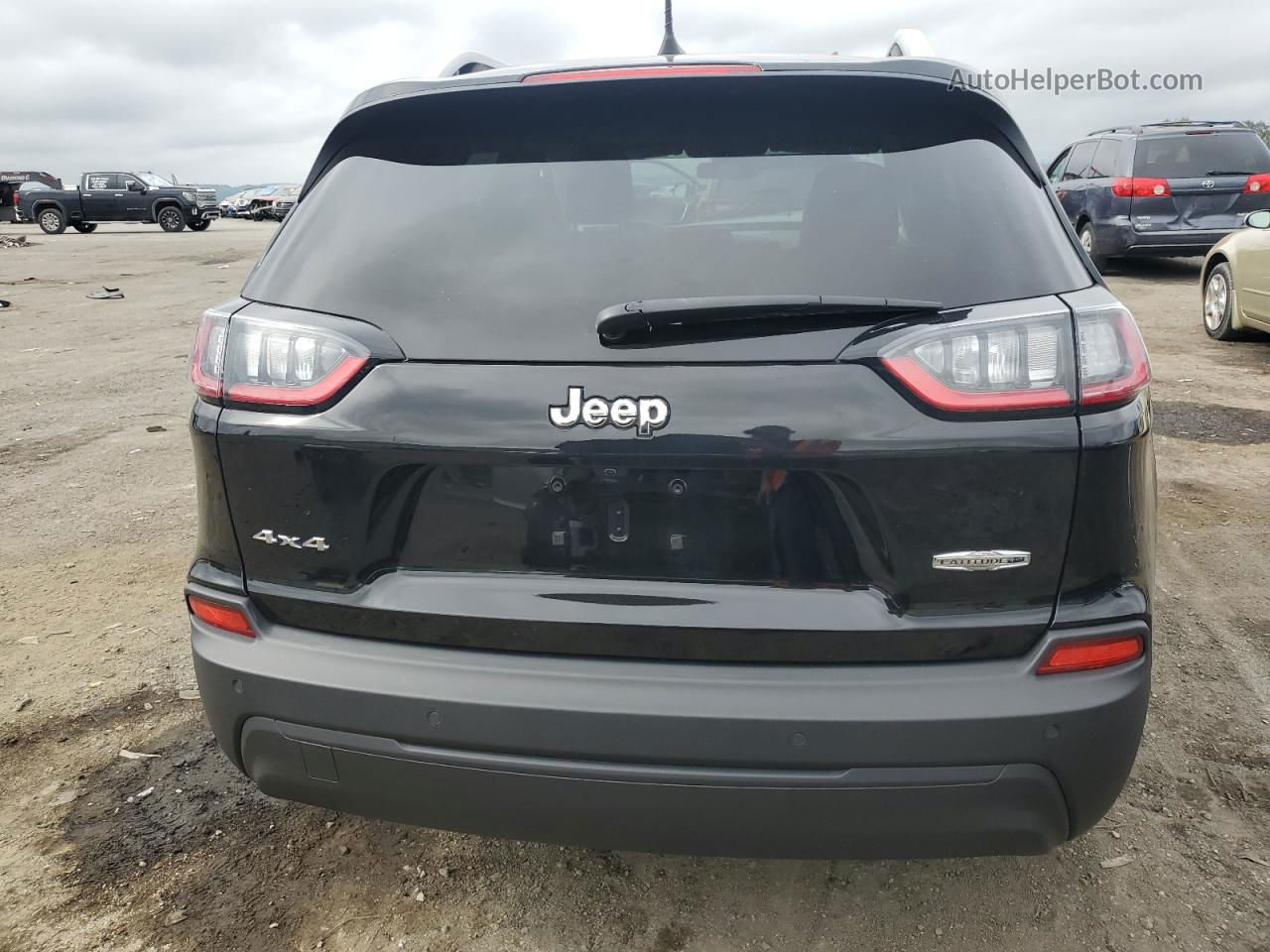 2019 Jeep Cherokee Latitude Plus Black vin: 1C4PJMLB2KD423660