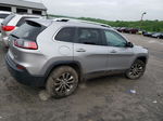 2019 Jeep Cherokee Latitude Plus Silver vin: 1C4PJMLB6KD430868