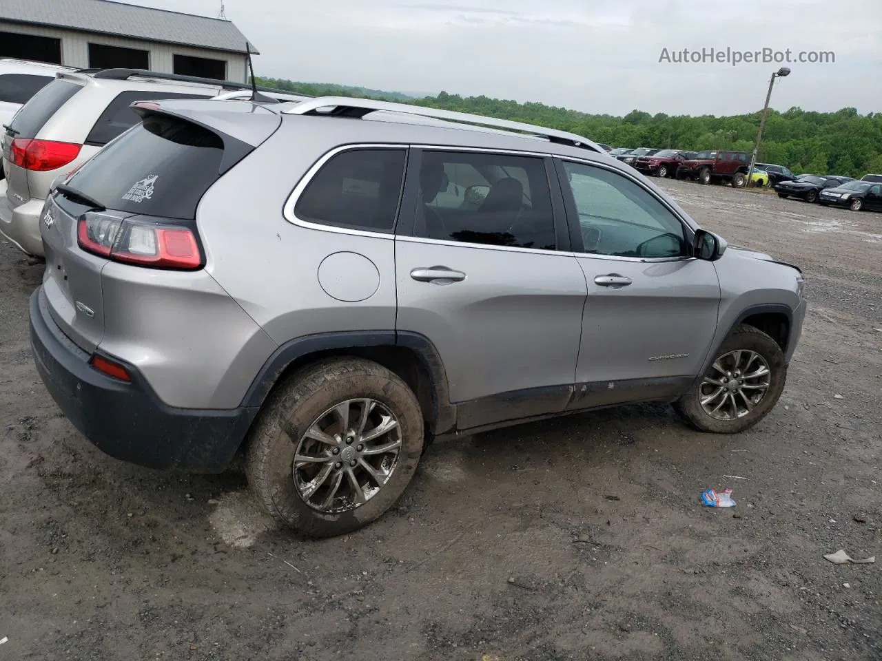 2019 Jeep Cherokee Latitude Plus Silver vin: 1C4PJMLB6KD430868