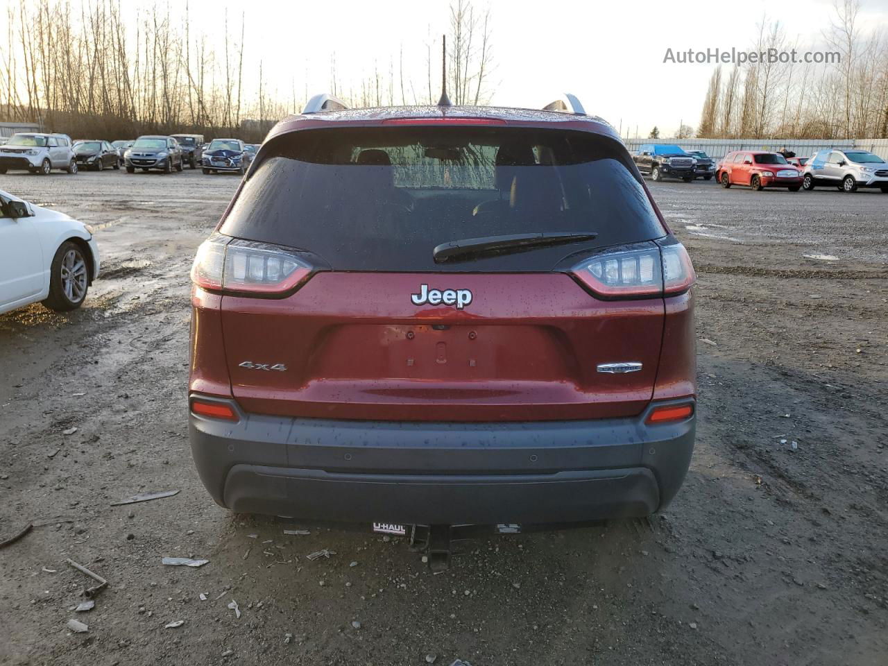 2019 Jeep Cherokee Latitude Plus Burgundy vin: 1C4PJMLB9KD315696