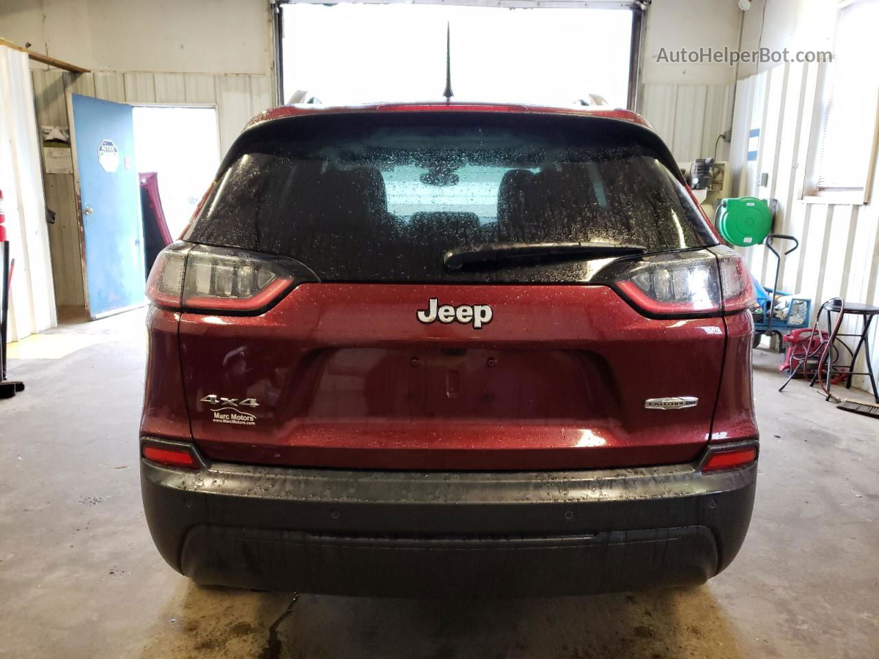 2021 Jeep Cherokee Latitude Plus Maroon vin: 1C4PJMLB9MD104372