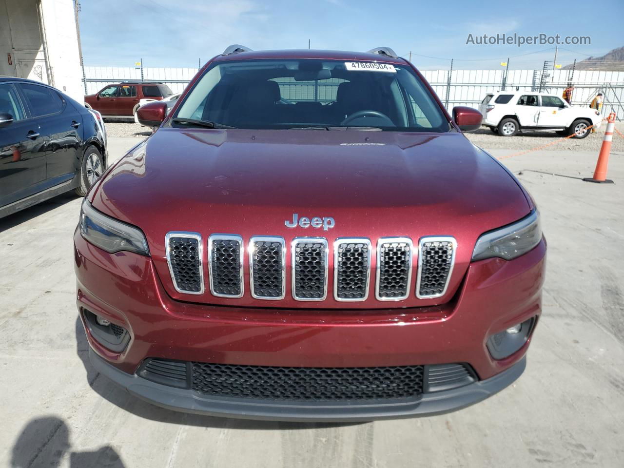 2019 Jeep Cherokee Latitude Plus Maroon vin: 1C4PJMLN1KD161933