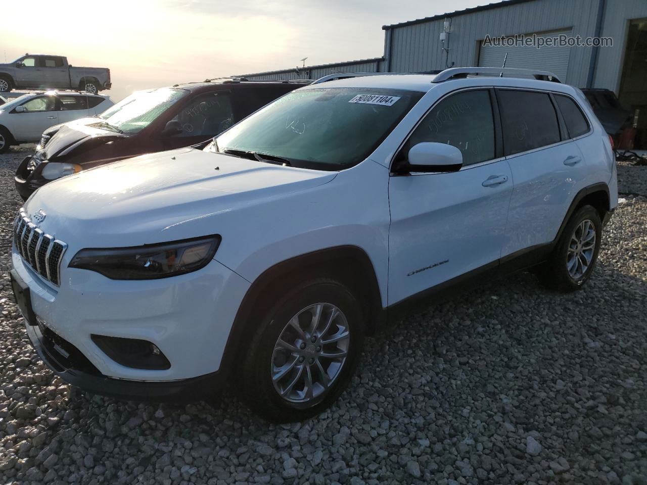 2019 Jeep Cherokee Latitude Plus Белый vin: 1C4PJMLN8KD161671