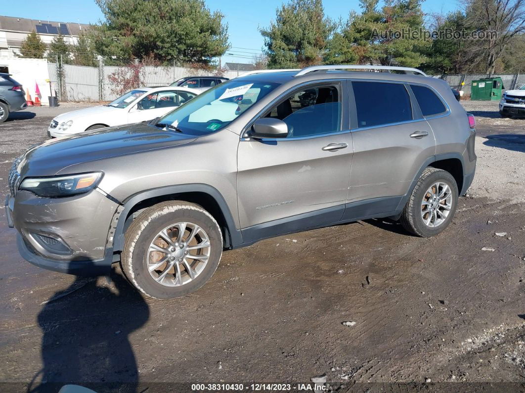 2019 Jeep Cherokee Latitude Plus 4x4 Gold vin: 1C4PJMLX0KD138130