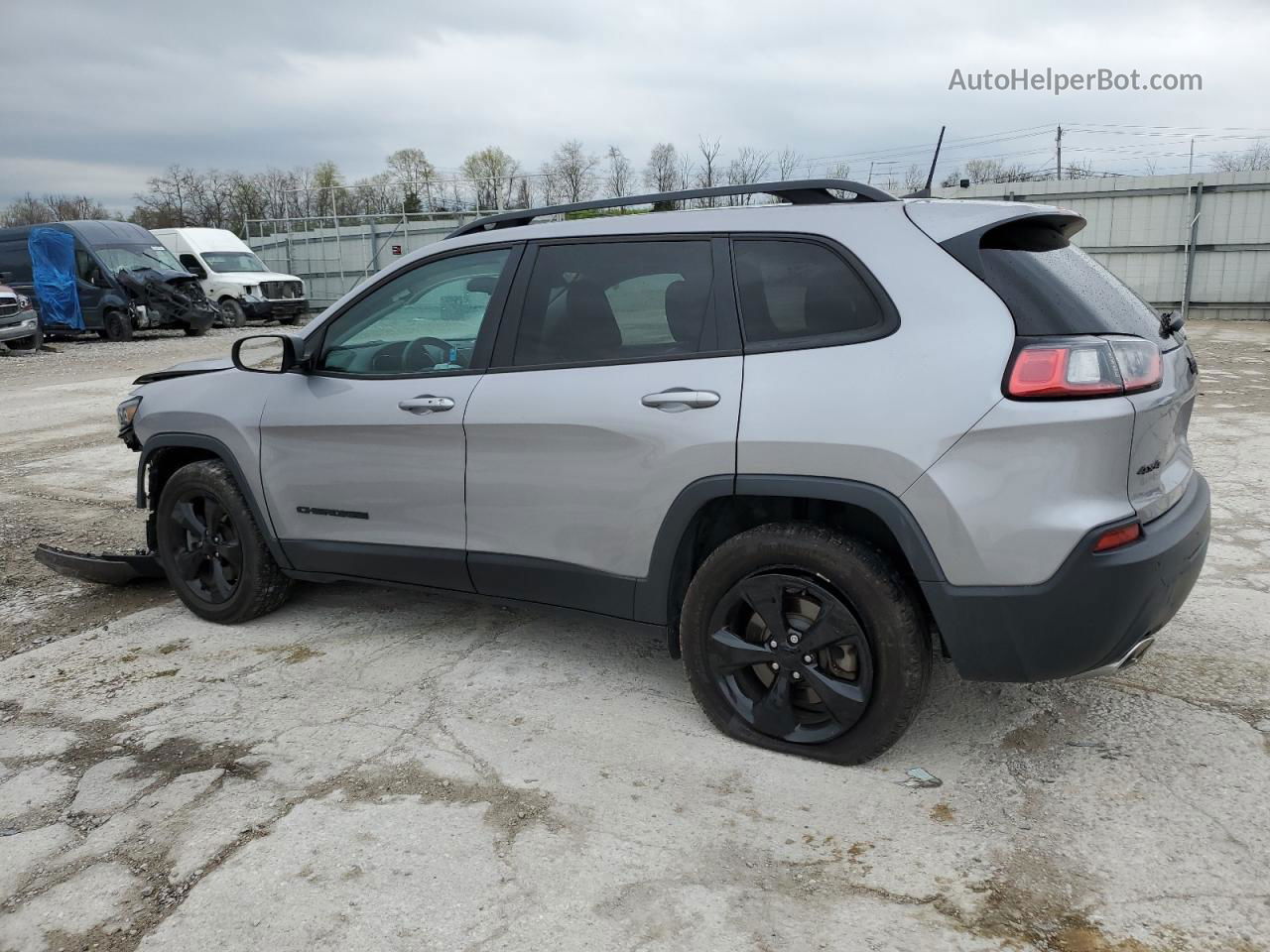 2019 Jeep Cherokee Latitude Plus Gray vin: 1C4PJMLX2KD299160