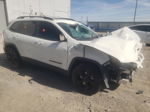 2019 Jeep Cherokee Latitude Plus White vin: 1C4PJMLX3KD306844