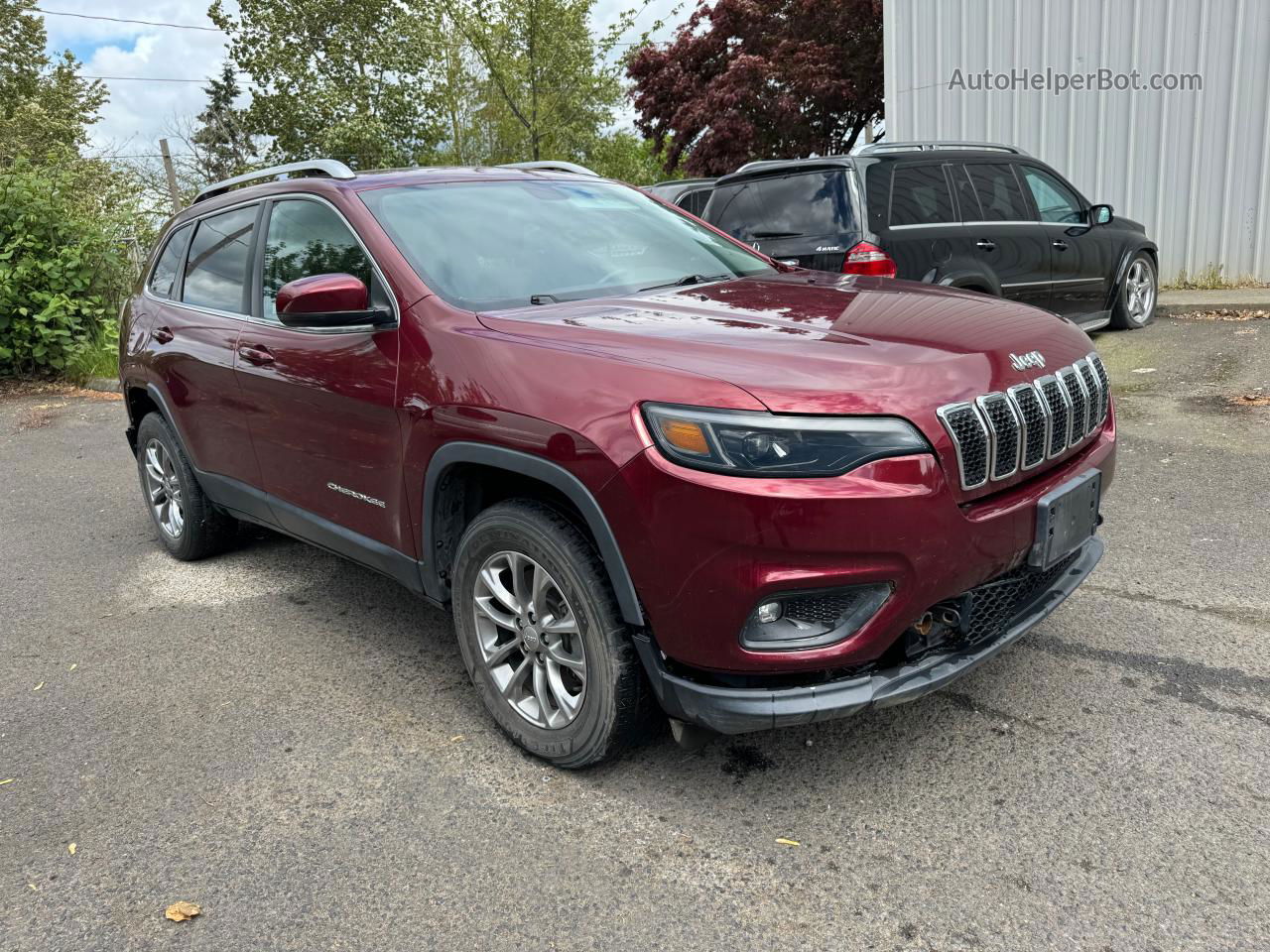 2019 Jeep Cherokee Latitude Plus Burgundy vin: 1C4PJMLX4KD224413