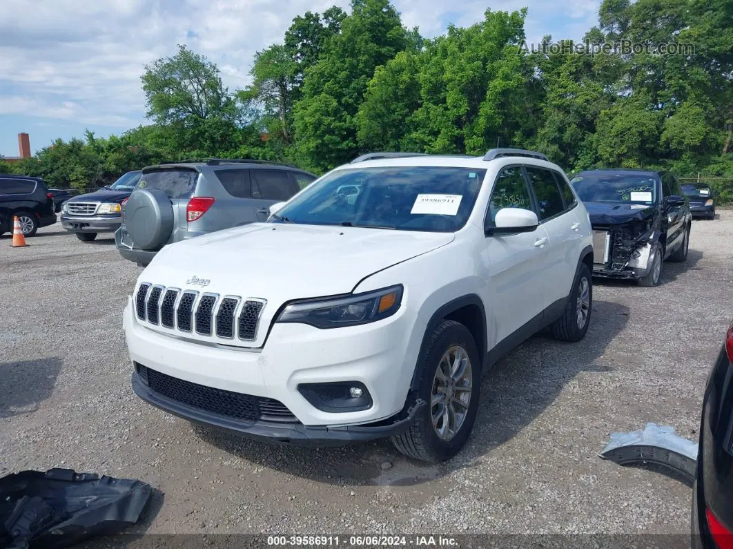 2019 Jeep Cherokee Latitude Plus 4x4 White vin: 1C4PJMLX8KD351455