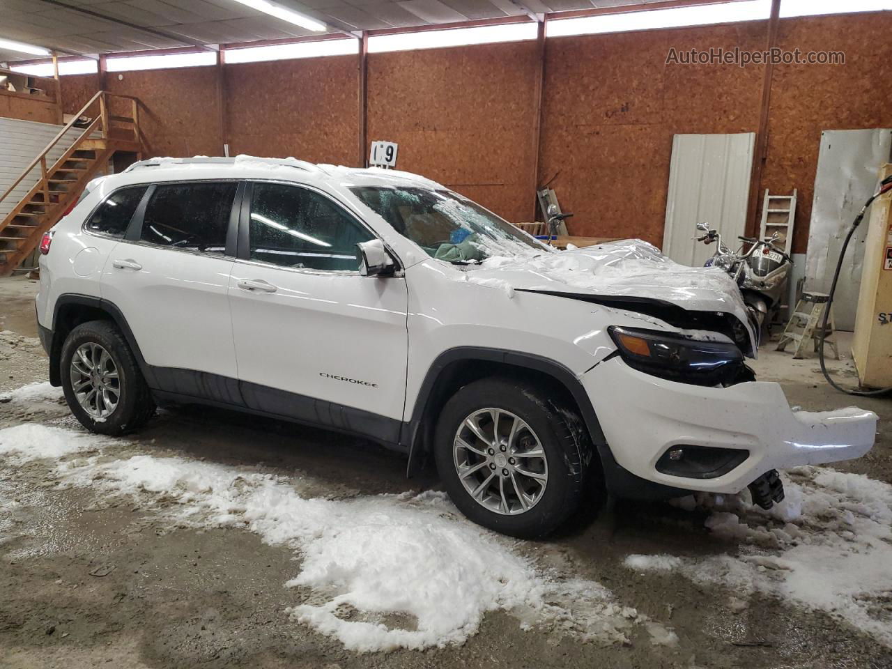 2019 Jeep Cherokee Latitude Plus Белый vin: 1C4PJMLX9KD224018