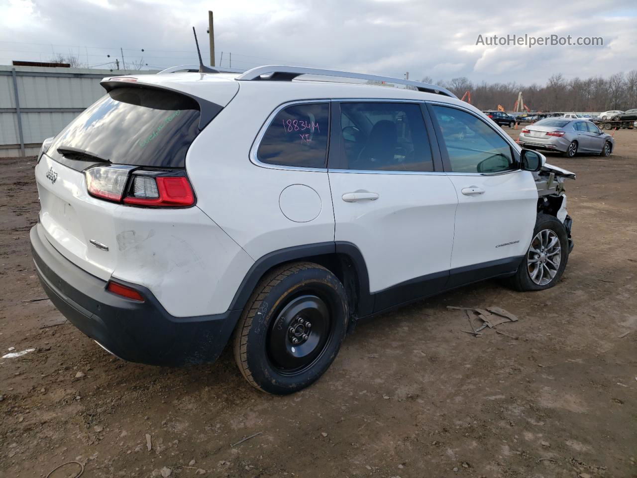 2019 Jeep Cherokee Latitude Plus Белый vin: 1C4PJMLXXKD330266