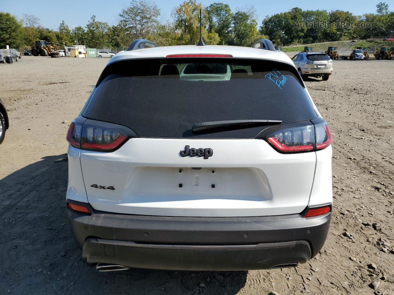 2021 Jeep Cherokee Latitude Lux White vin: 1C4PJMMX1MD138316