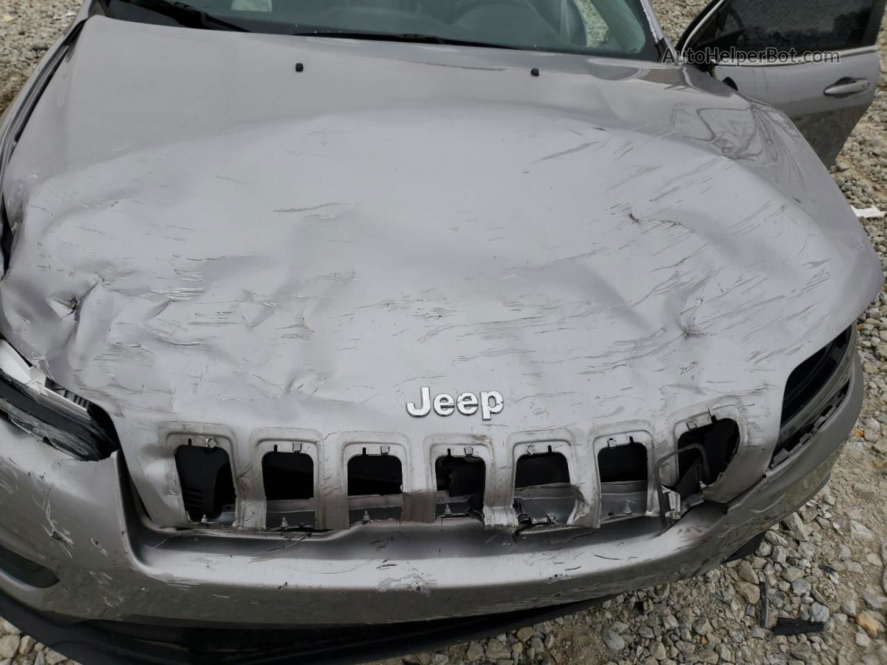 2021 Jeep Cherokee Latitude Lux Серебряный vin: 1C4PJMMX5MD166992