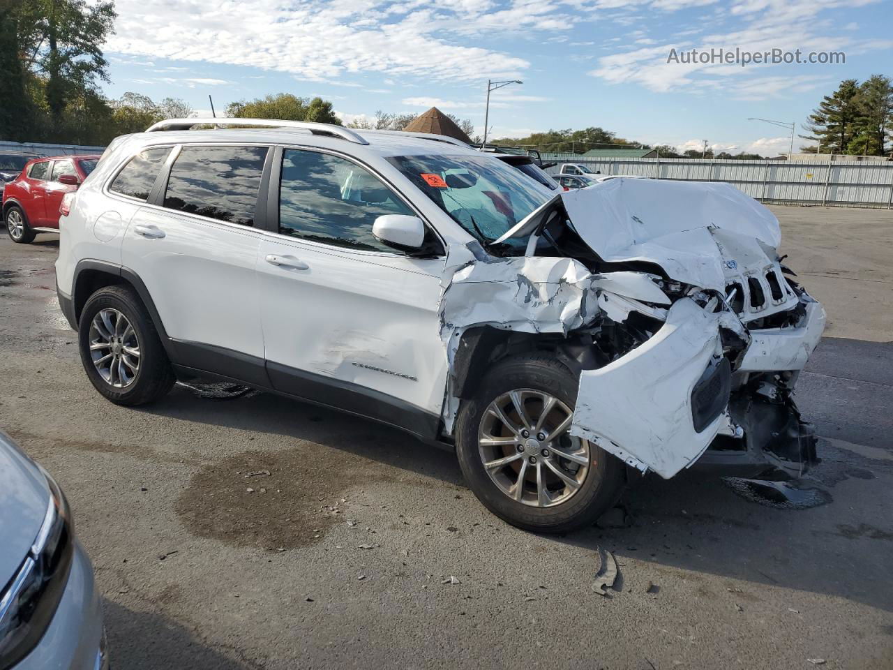 2021 Jeep Cherokee Latitude Lux White vin: 1C4PJMMX8MD141908