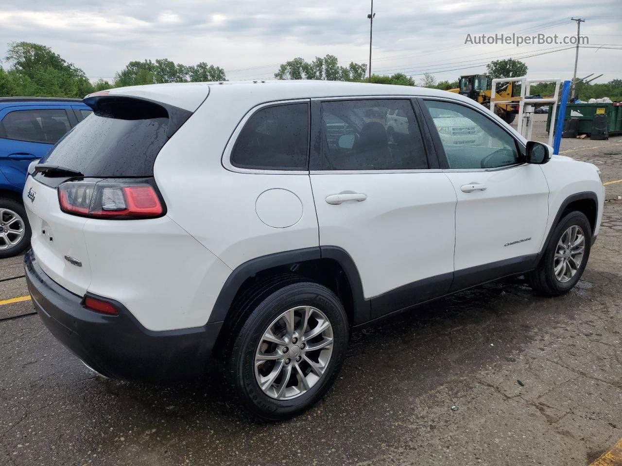 2021 Jeep Cherokee Latitude Lux Белый vin: 1C4PJMMX8MD158417