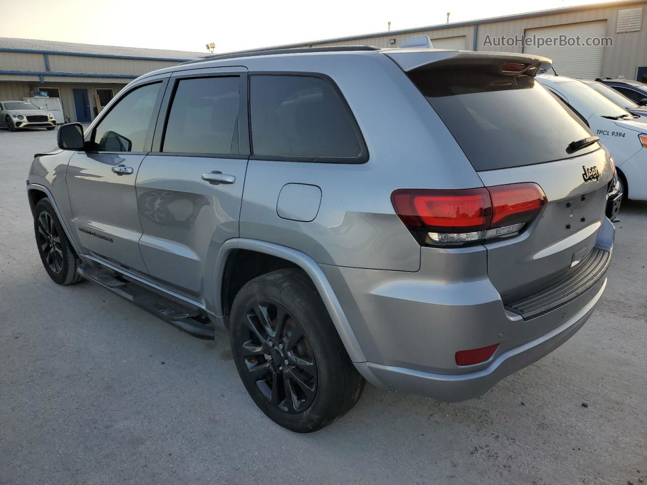 2021 Jeep Grand Cherokee Laredo Gray vin: 1C4RJEAG1MC596608