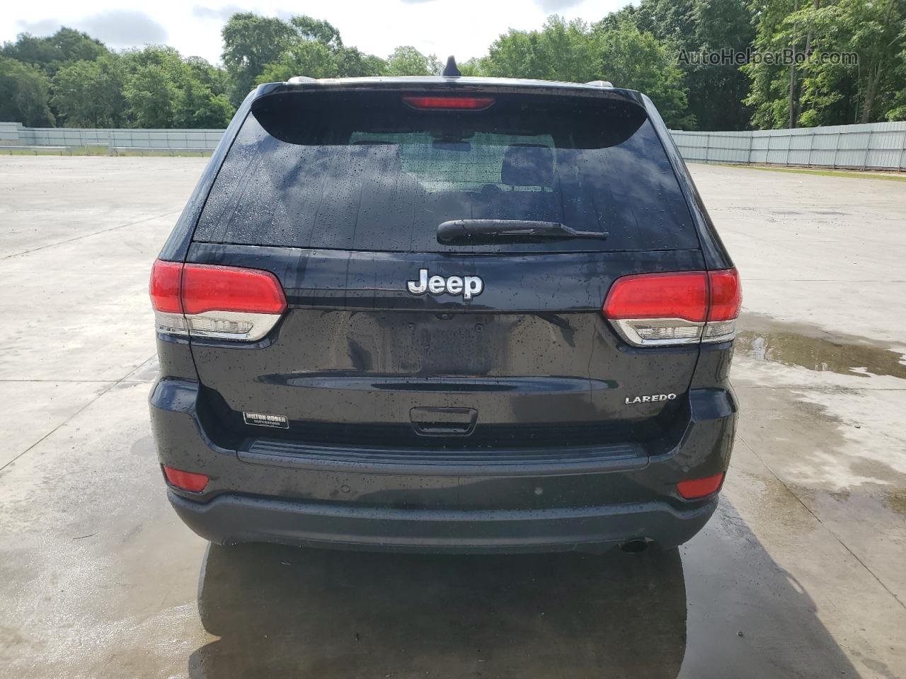2019 Jeep Grand Cherokee Laredo Черный vin: 1C4RJEAG3KC675419