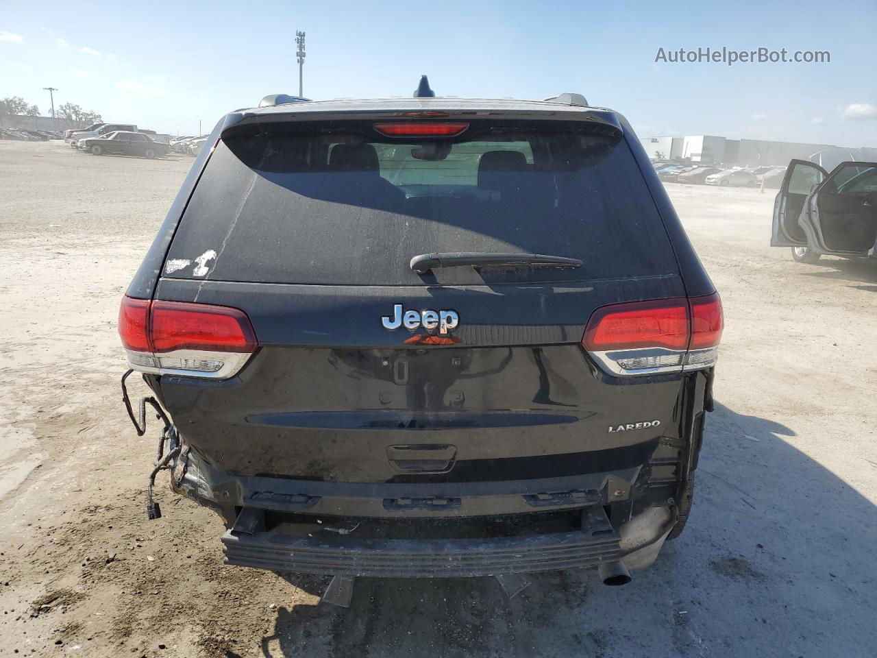 2021 Jeep Grand Cherokee Laredo Черный vin: 1C4RJEAG5MC638780