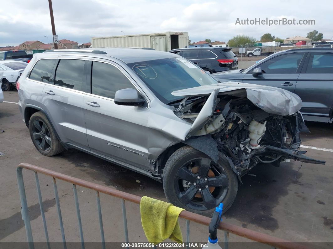 2017 Jeep Grand Cherokee Laredo 4x2 Gray vin: 1C4RJEAG6HC664083