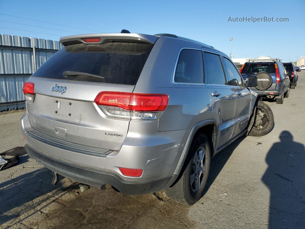 2014 Jeep Grand Cherokee Laredo Gray vin: 1C4RJEAG8EC207948