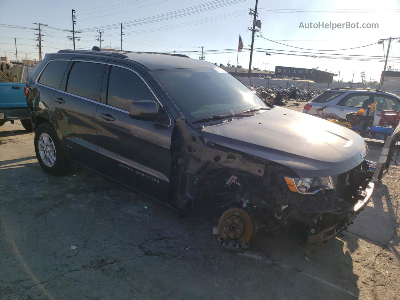 2019 Jeep Grand Cherokee Laredo Серый vin: 1C4RJEAG8KC839473