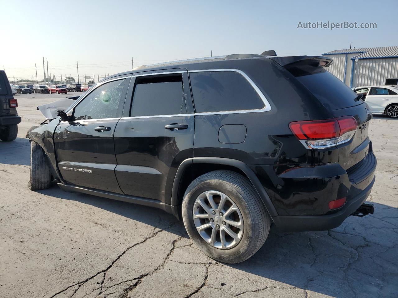 2021 Jeep Grand Cherokee Laredo Черный vin: 1C4RJEAG8MC551195